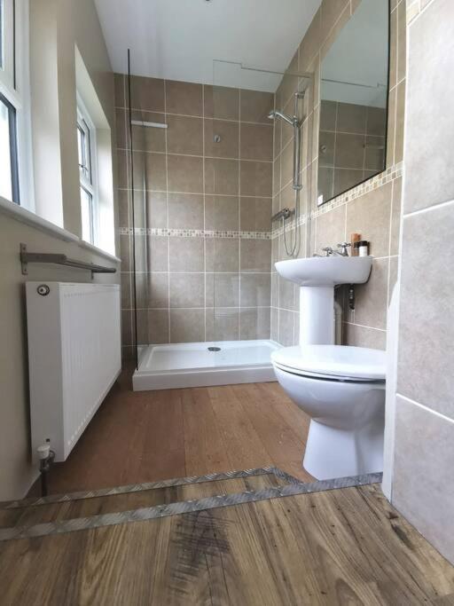 Beautiful Gate House A 4 Minute Walk From Beach Bognor Regis Exteriör bild