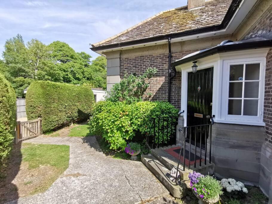 Beautiful Gate House A 4 Minute Walk From Beach Bognor Regis Exteriör bild