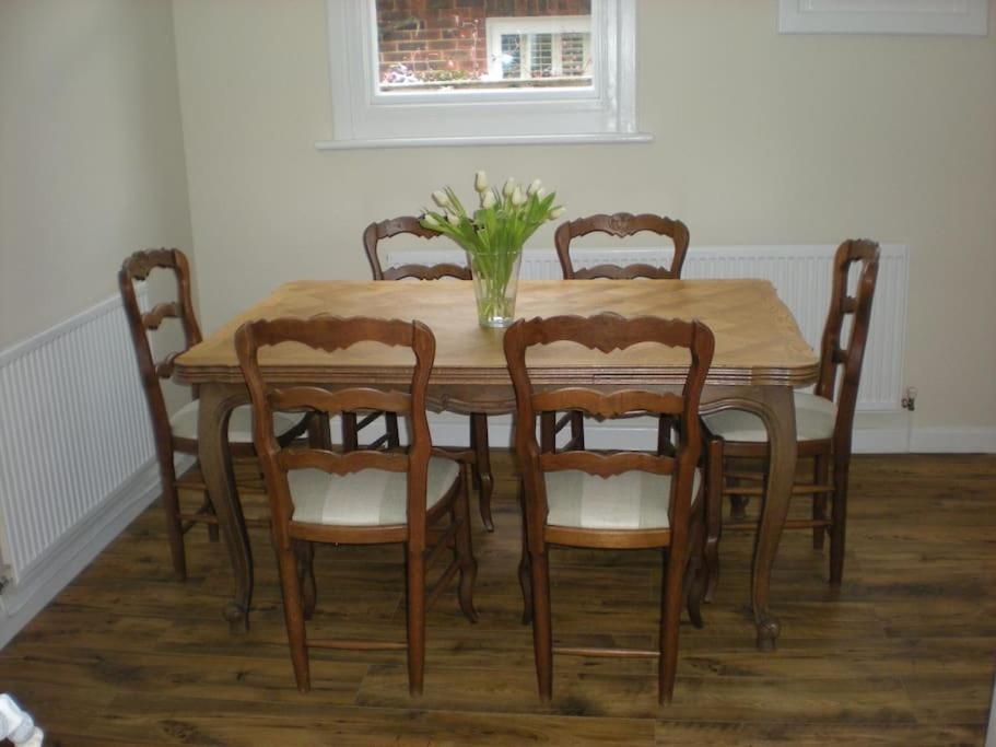Beautiful Gate House A 4 Minute Walk From Beach Bognor Regis Exteriör bild