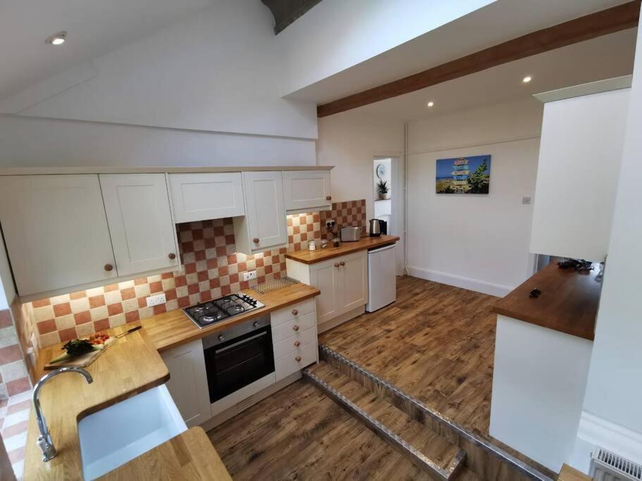 Beautiful Gate House A 4 Minute Walk From Beach Bognor Regis Exteriör bild